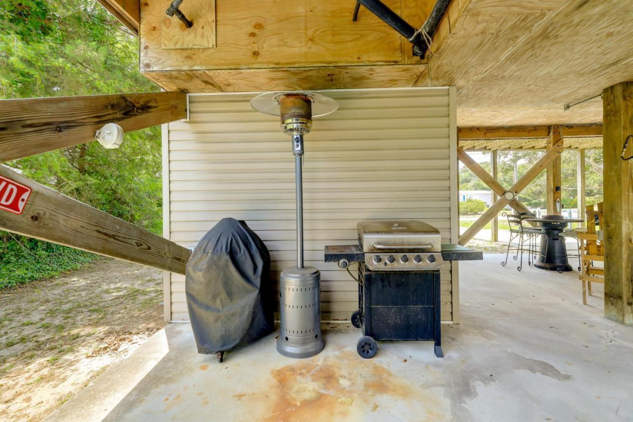 Coastal Emerald Isle Retreat With Deck And Grill! Eksteriør billede